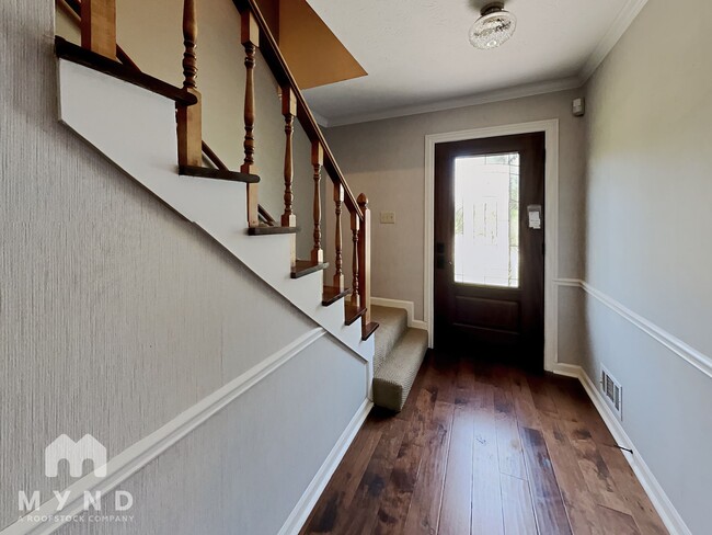 Photo - 3876 Quail Manor Dr SW