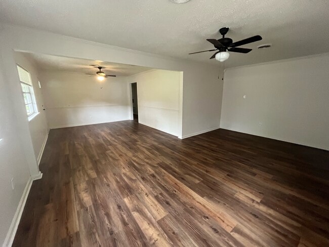 Photo - 524 E Elm St