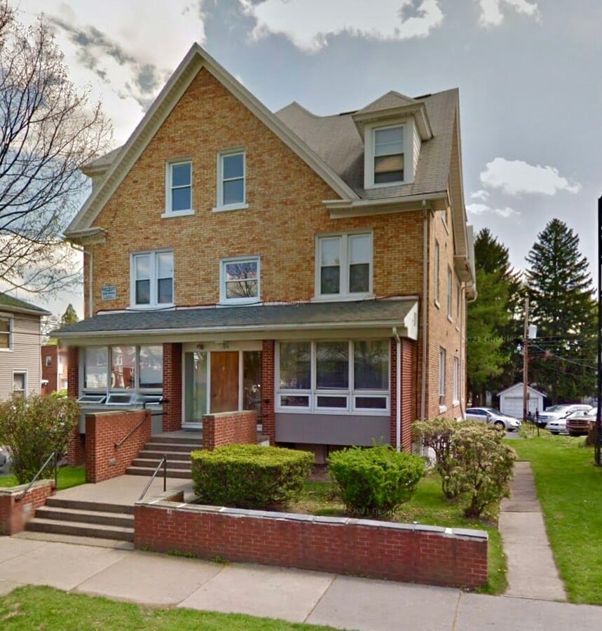 Photo - 126 E Fairmount Ave Unit Bsmt studio