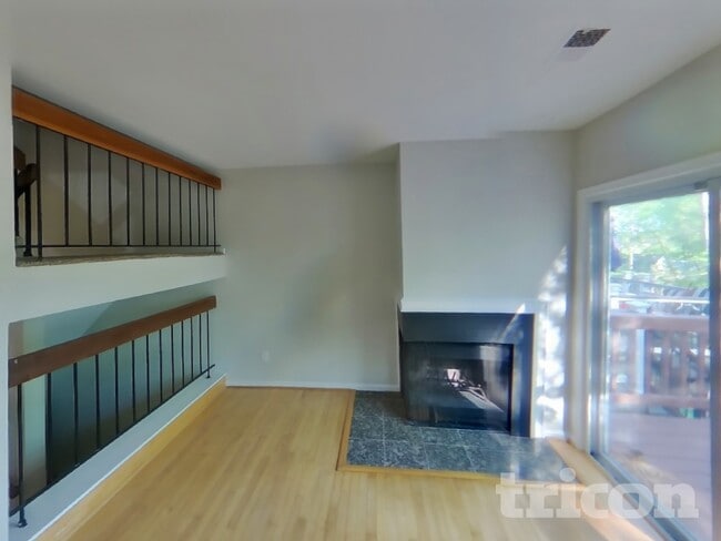 Photo - 337 Wye Mill Ct