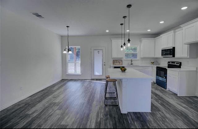 Photo - 347 Rosemound St