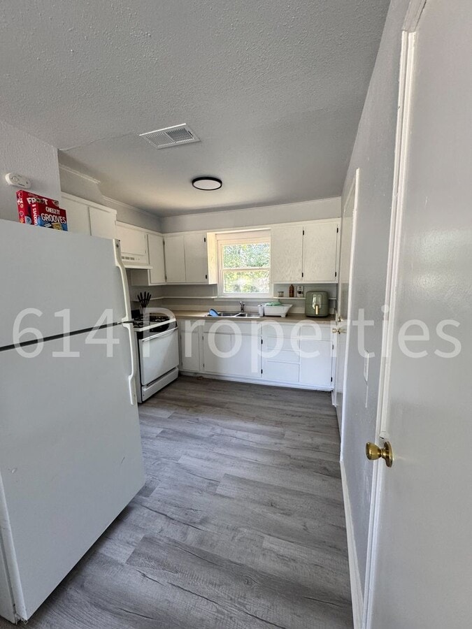Photo - 3 Bedroom Home in Northgate Neighborhood