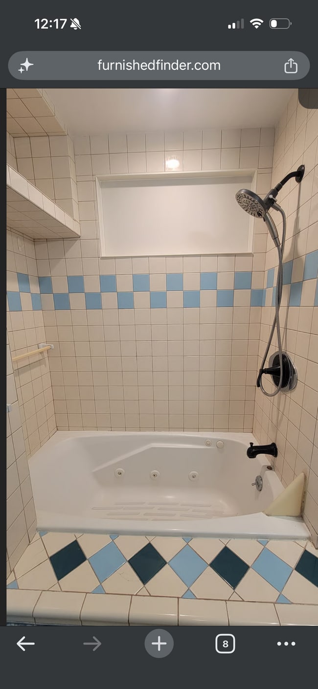 Photo - 1047 7th Ave Unit Secluded XL Studio Full Amenities