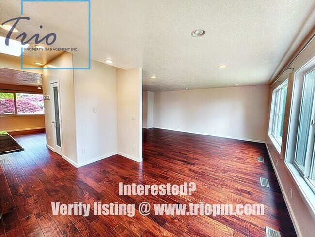Photo - 2035 W 29th Ave