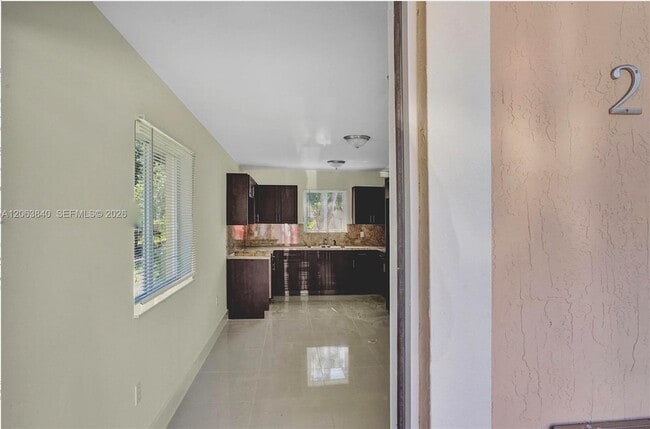 Photo - 4643 NW 15th Ct Unit 2