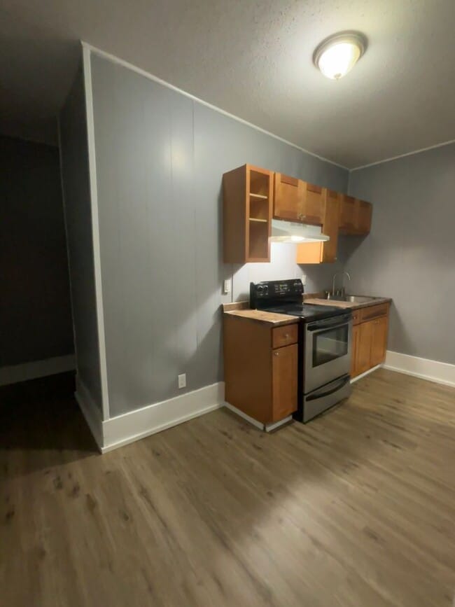 Photo - 2 Bedroom Duplex Unit 112 West
