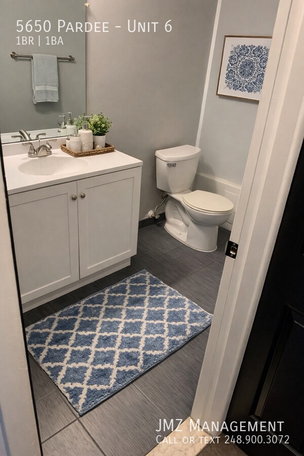 Photo - 5650 Pardee-Unit 6 Unit 6