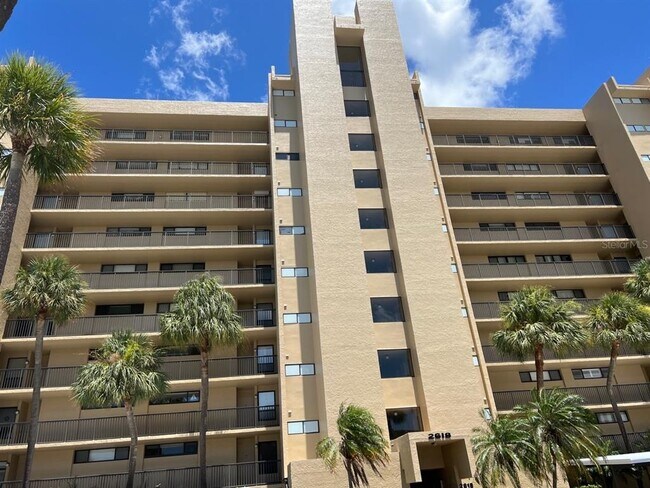 Photo - 2618 Cove Cay Dr Unit 909