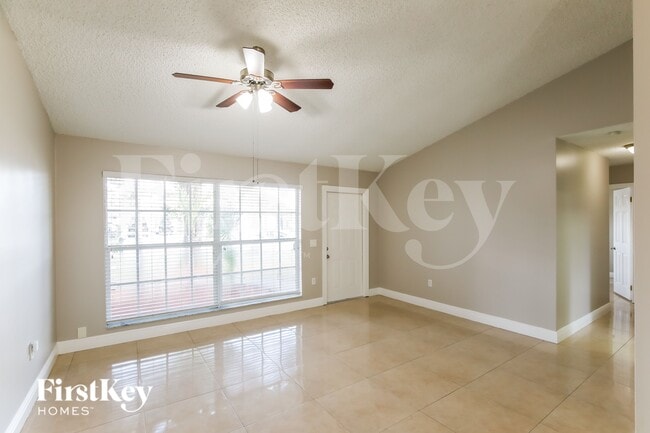 Photo - 8410 NW 27th Pl