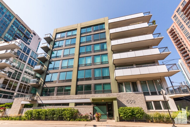 Photo - 650 W Wayman St Unit # 0106C