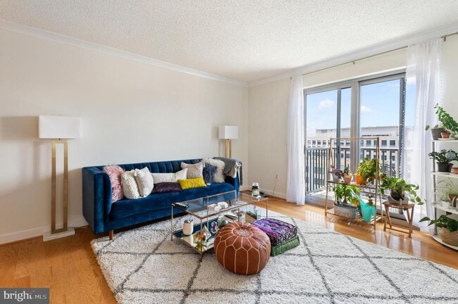 Photo - 777 7th St NW Unit 1126