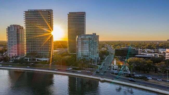 Photo - 2900 W Bay to Bay Blvd