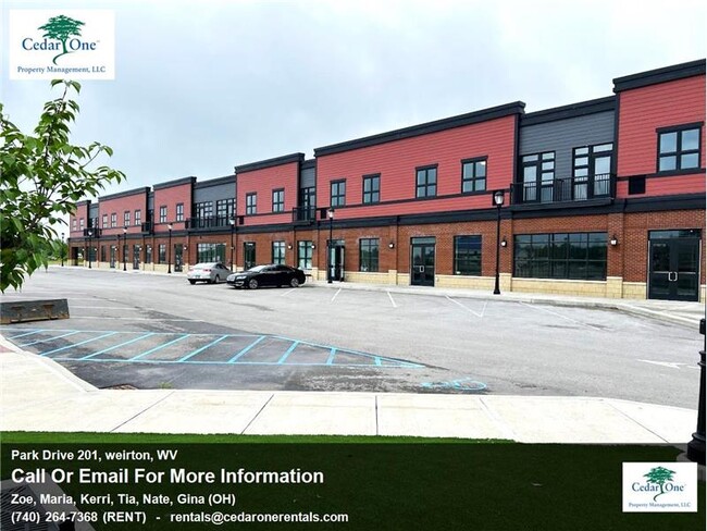 Building Photo - 231 Park Dr