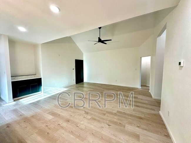 Photo - 2617 47th St