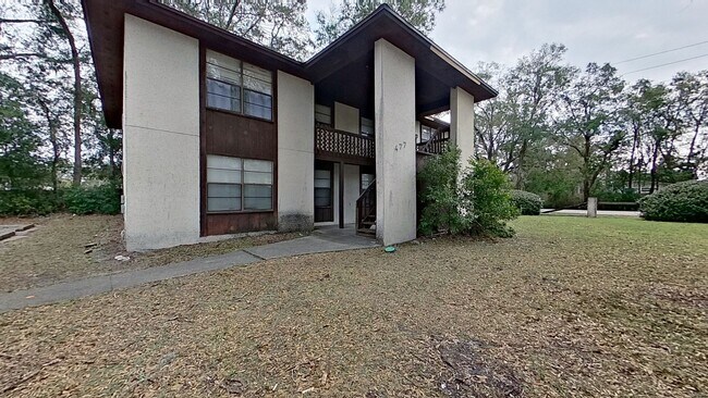 Photo - Beautiful Upstairs 2 bedroom 1 1/2 bath Ap...