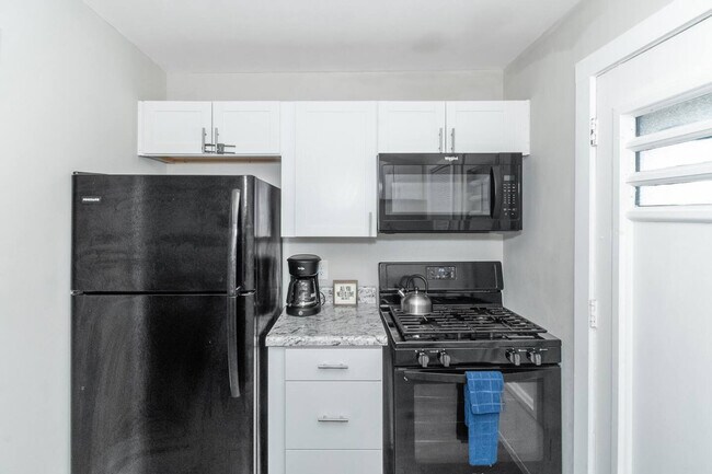 3518 Roswell Rd NE Unit SI FL1-ID1388426P