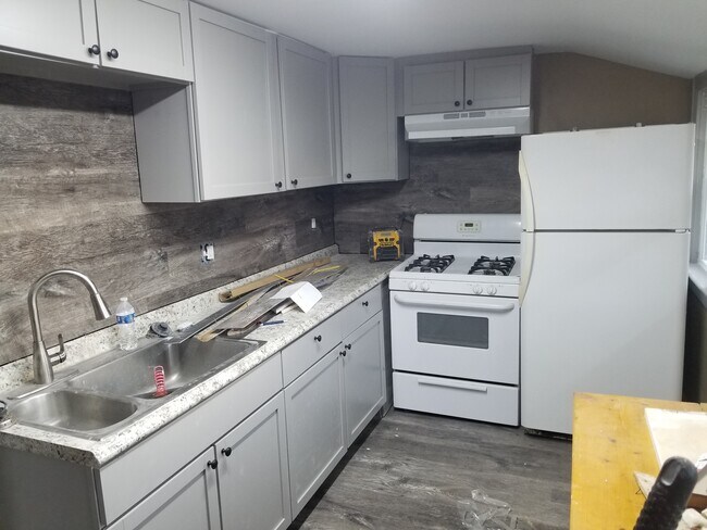 Photo - 104 Burton Ave Unit #2