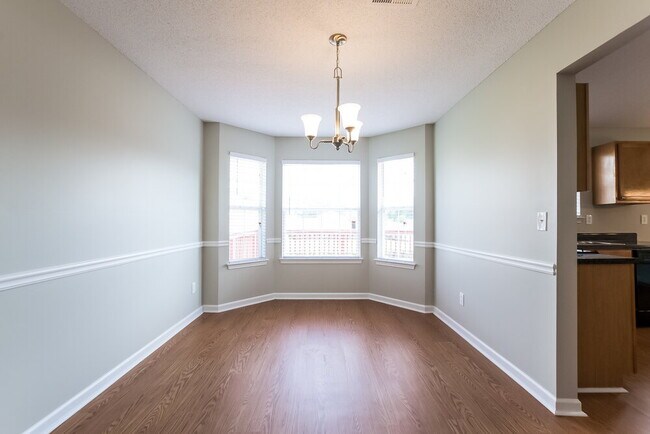 Photo - 153 Bellington Dr