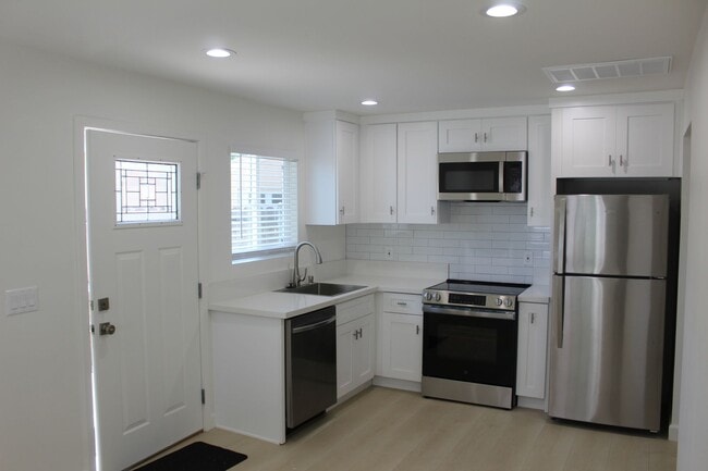 Photo - Brand New Construction, Never Lived In, 2bd 2ba in Fullerton
