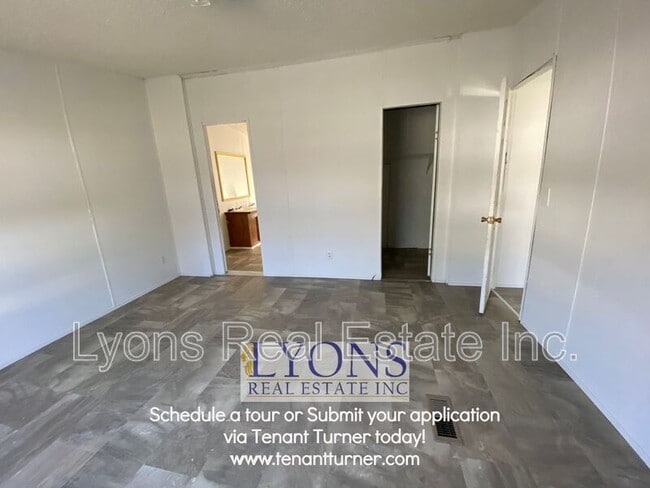 Photo - 1001 Pleasantdale Cir