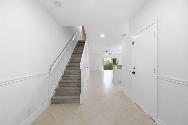 Photo - 13380 Georgian Ct