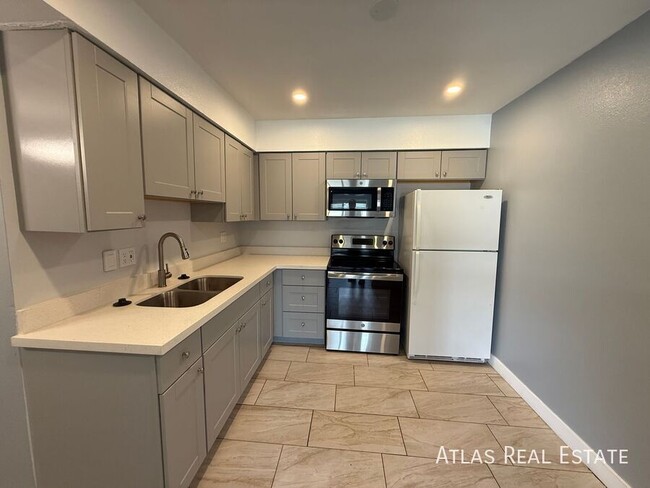 Photo - 2540 N 17th Way Unit 1