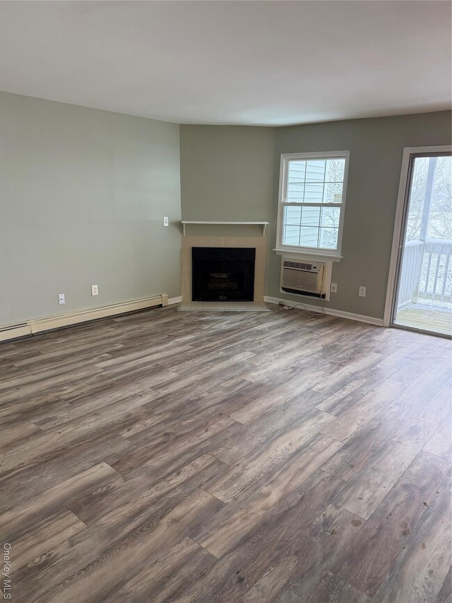 Photo - 22 Lexington Hills Rd Unit 4