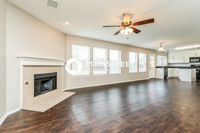 Building Photo - 4 Bedroom Pet-Friendly Home in Forney, TX ...
