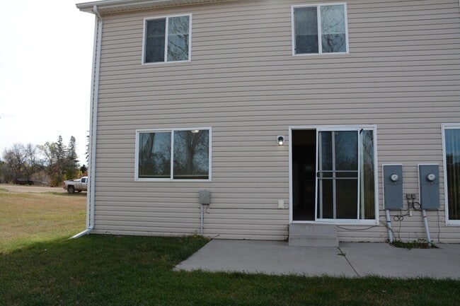 300 5th Ave W Unit 300 5th Ave