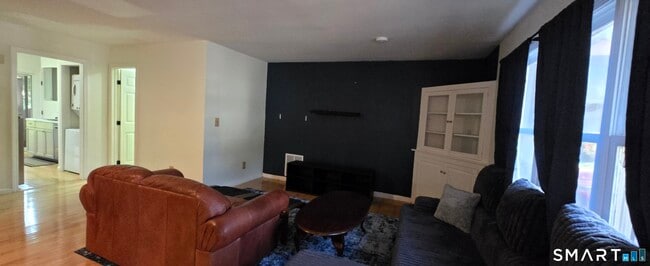 Photo - 409 Glendale Ave Unit C3
