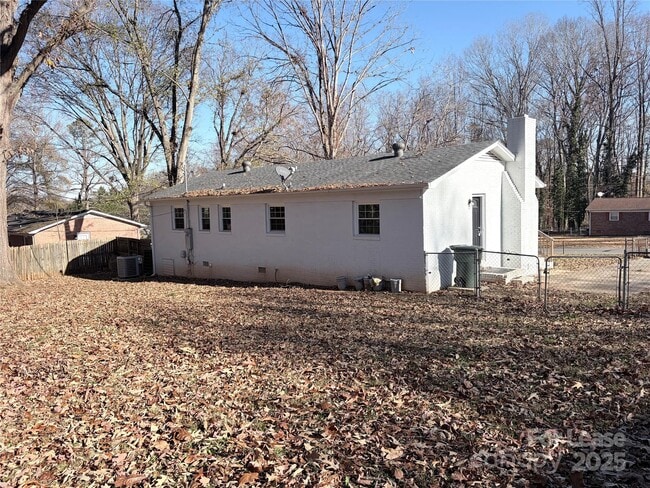 Photo - 2567 Bob White Ln