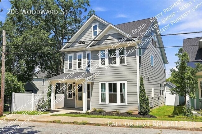 Building Photo - 206 Woodward St