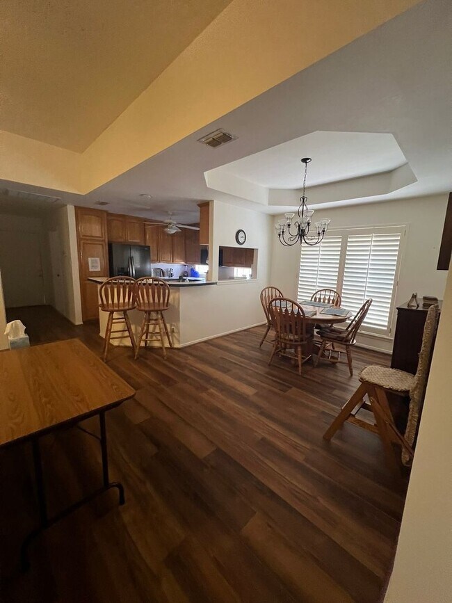 1041 Lytle Creek Dr