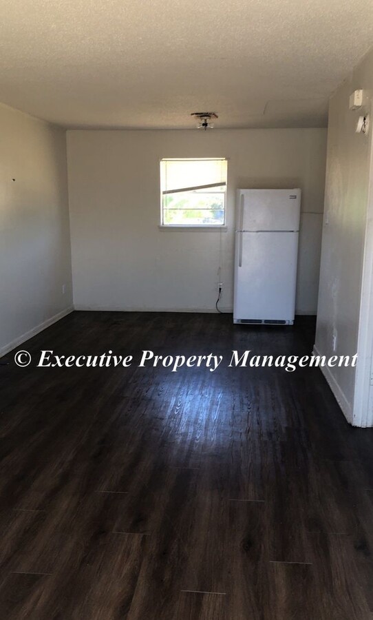 Photo - 406 Sunset Ln Unit A