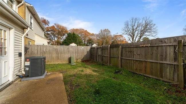 Photo - 4751 Old Hickory Rd