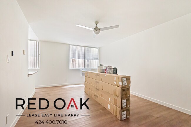 Photo - 980 Menlo Ave Unidad 104