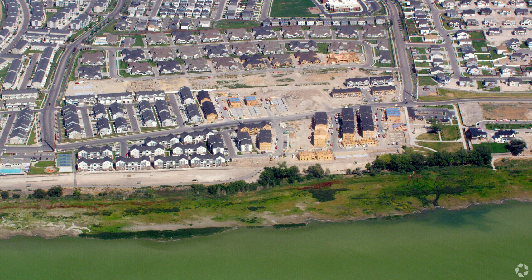 Photo - Lakefront at Vineyard Town Center Condos