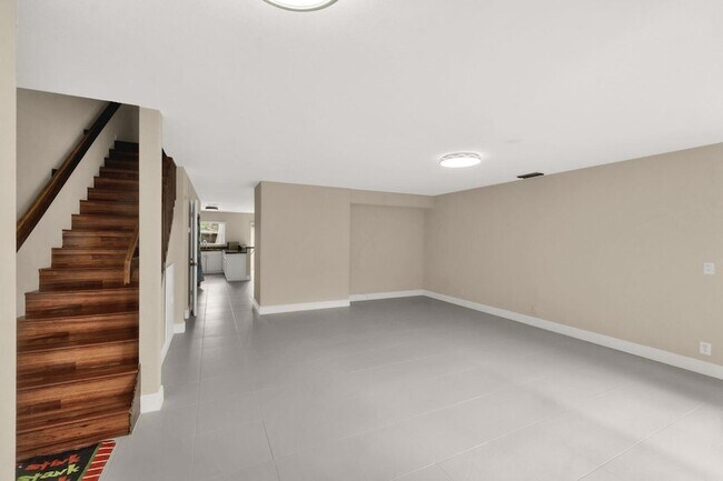 Photo - 4295 Coral Springs Dr