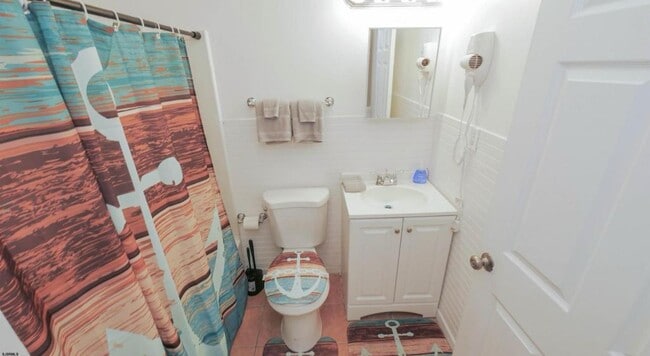 Photo - 222 New Jersey Ave