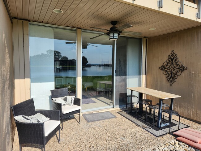 Photo - 12600 Melville Dr Unit 123