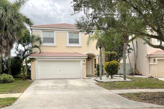 Building Photo - 7594 Oak Grove Cir