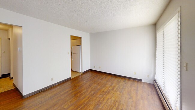 Photo - 5117-5144 44 St Unit 202