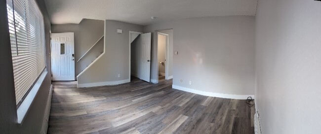 Photo - 717 39th St Unidad B