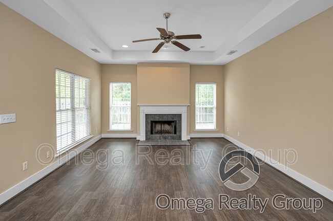 Photo - 252 Chesser Park Dr