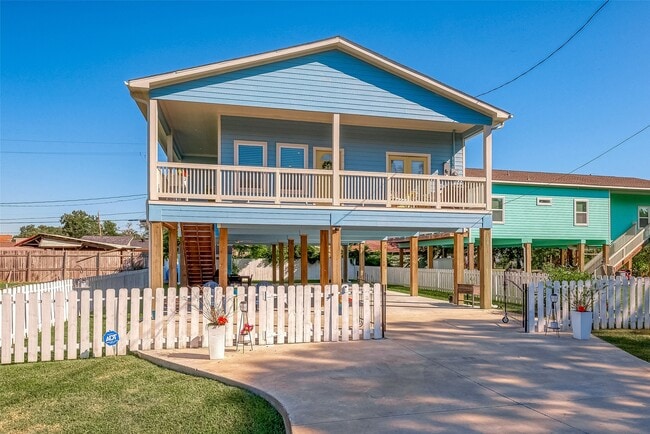 Building Photo - 108 Bay Oaks Dr