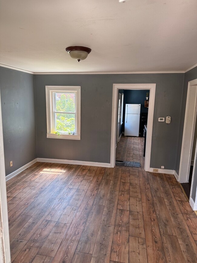 Photo - 109 W Winnebago St