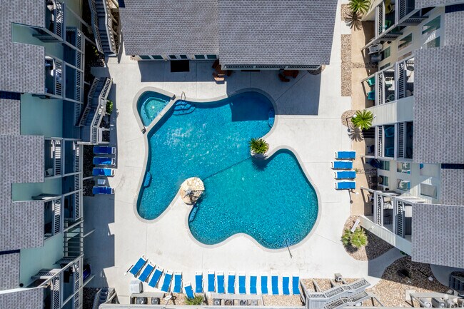 Photo - El Constatne Beach front Condominiums