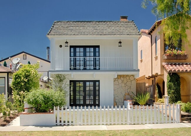 Building Photo - 603 Begonia Ave Unit 603 #A