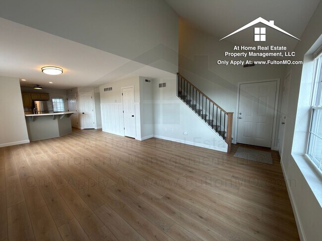 Photo - Greystone Court Duplex 1011-1013 Unit 1013 Greystone Court