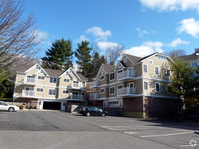 Photo - West Gate Apartments